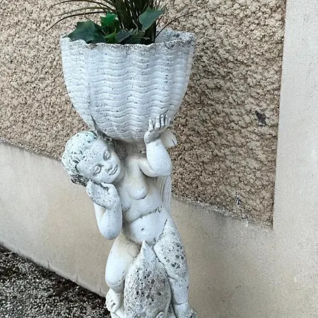 Casa de Férias Domaine Les Fontaines