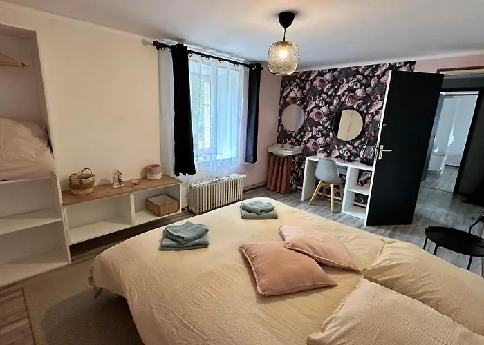 Domaine Les Fontaines Tatil Evi Marchésieux