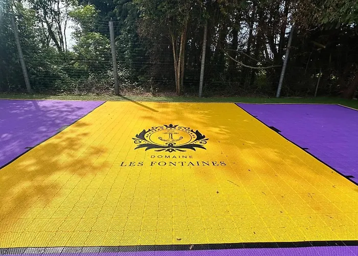 Domaine Les Fontaines Tatil Evi *